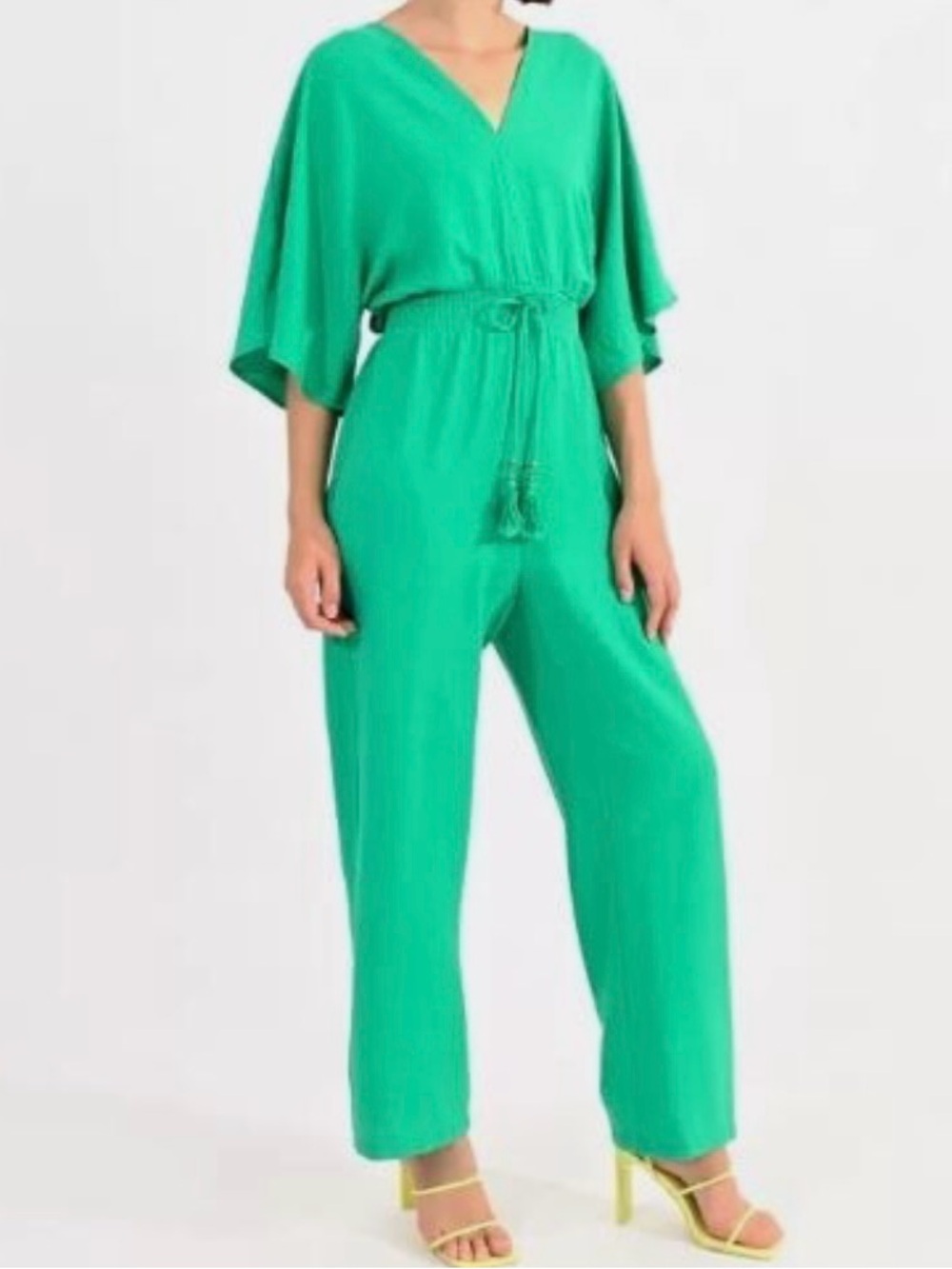 NEW Molly Bracken Kelly Green V-Neck Wide-Leg Jumpsuit with Tassel Tie, XL